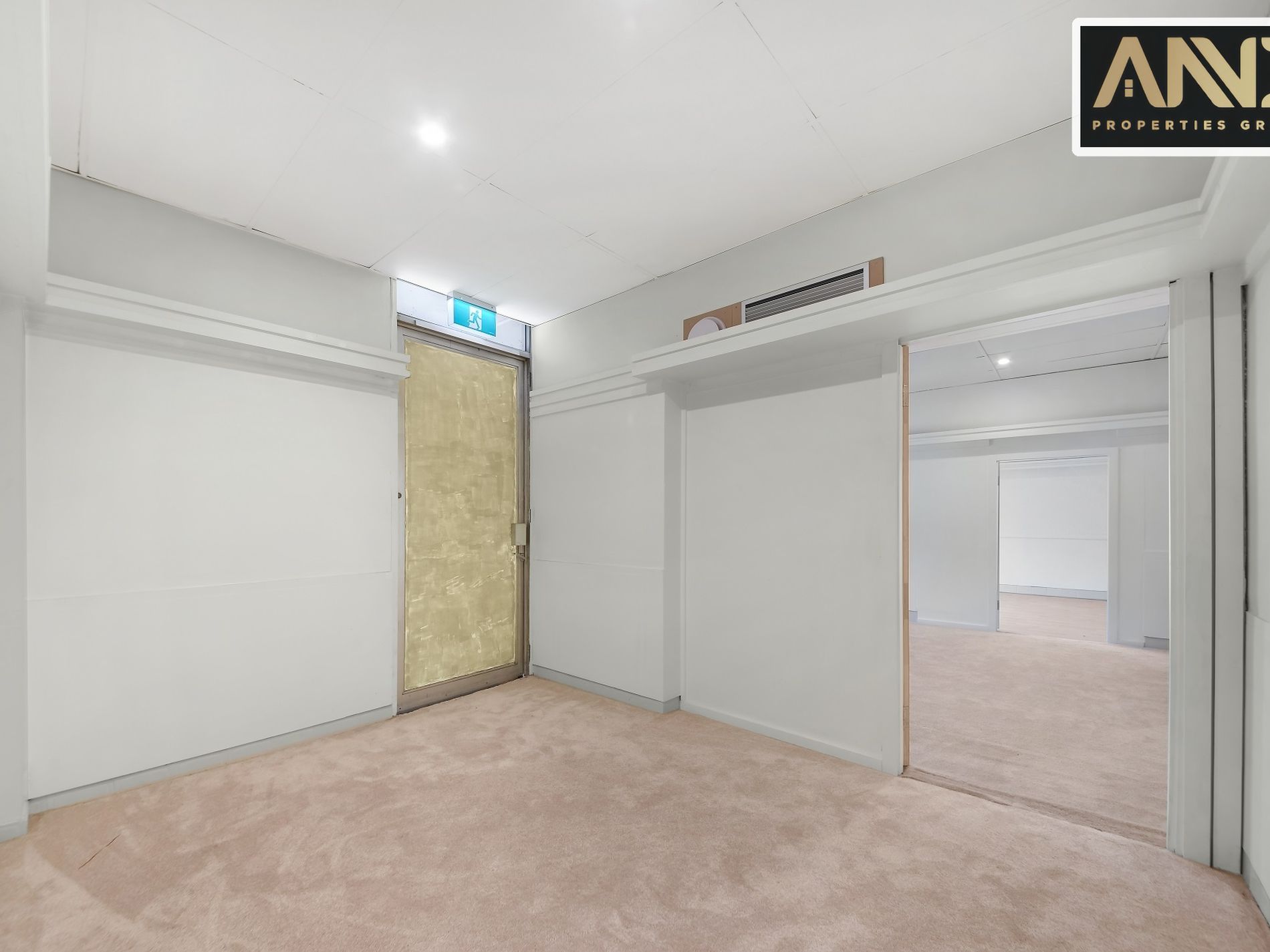 Prominent Retail Opportunity in Crows Nest
242 Pacific Highway, Crows Nest NSW 2065 — image 6