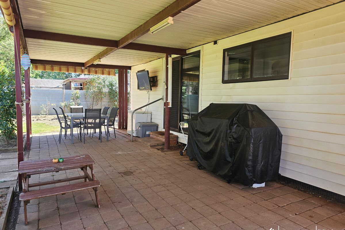 8 Shaw Road, Stanhope