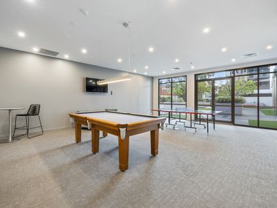 49 / 172 Railway Parade, West Leederville