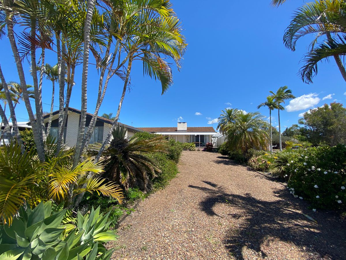 637 Boat Harbour Drive, Urangan