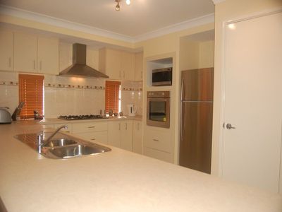 9 Birmingham Parade, Piara Waters