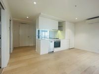 g07 / 130 Dudley Street, West Melbourne