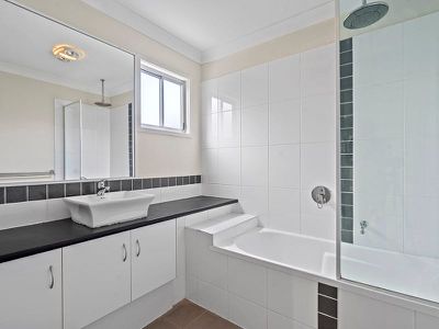 4 / 17 Key Street, Morningside