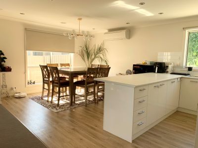 210A Elsworth Street West, Mount Pleasant