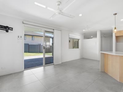 21 Yaldara Street, Pacific Pines