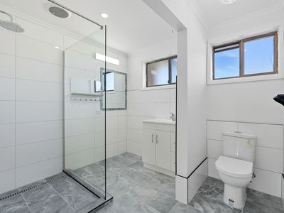 9 / 11 Toongabbie Street, Midway Point