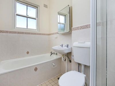 23 / 13A Queen Street, Arncliffe