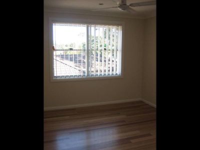 74 Darley St, Shellharbour