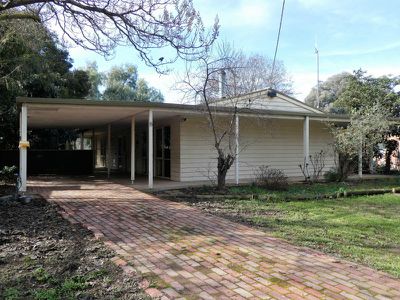 15 Anderson Street, Avenel