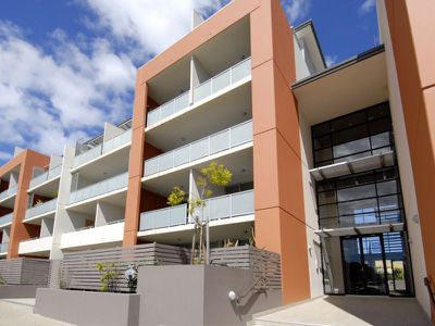 90 / 37 Morley Avenue, Rosebery