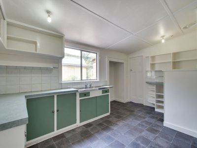 148 Cygnet Coast Road, Lymington