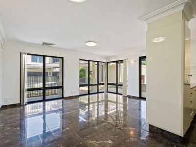 3 & 3a Throsby Street, Shelley