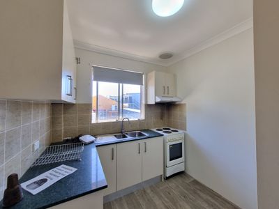 8 / 1 Flora Street, Roselands