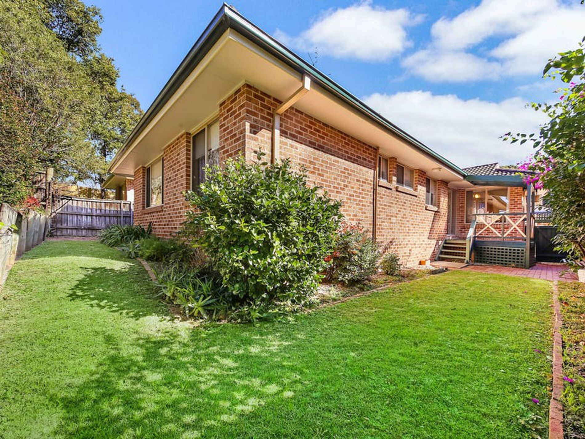 7 / 42 Bowden Street, Guildford