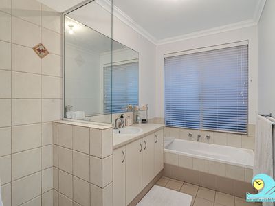 9 Truro Court, Yanchep