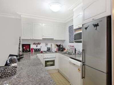 7 / 4-10 View Street, Arncliffe