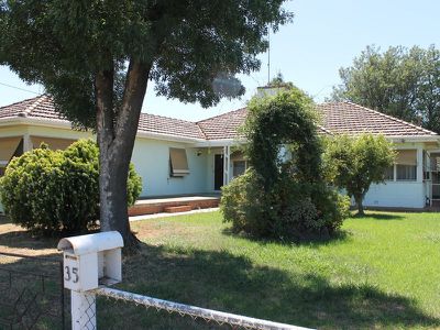 35 Forest Street, Barham