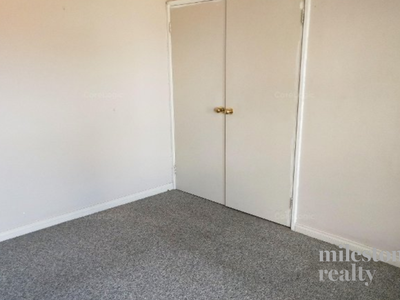 1 / 71 Sayer Street, Midland