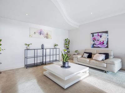 8 / 63 Mill Point Road, South Perth