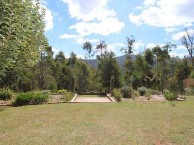 2700 Mansfield Whitfield Road, Tolmie