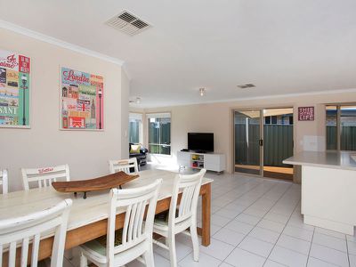 8 Chartreuse Court, Aldinga Beach