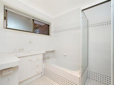 10 Maria Court, Rochedale South