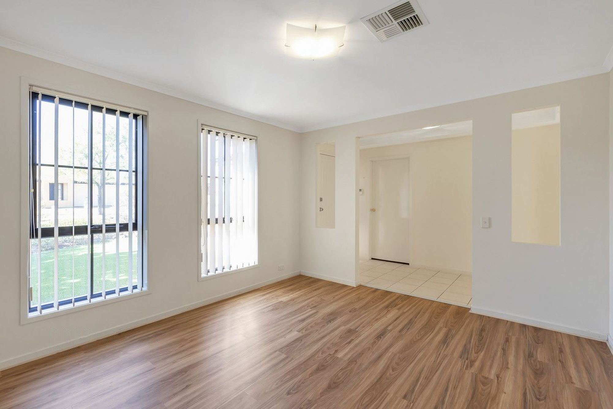 27 Meadowbank Terrace, Northgate
