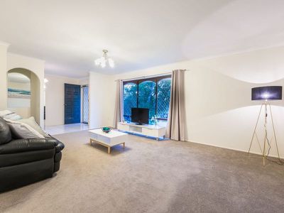 39 Narelle Crescent, Rochedale South