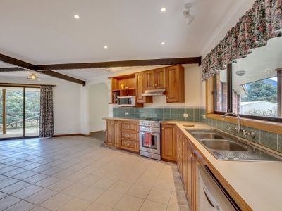 534 Mountain River Road, Mountain River