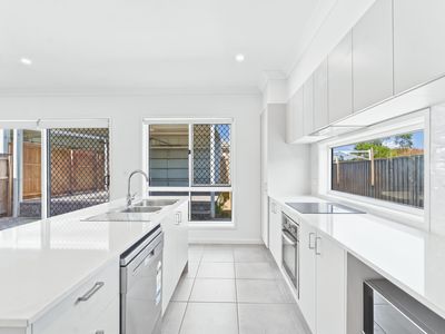 148 Honeysuckle Drive, Ripley