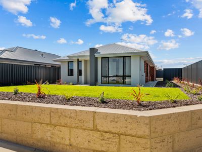 12 Nanarup Street, Two Rocks