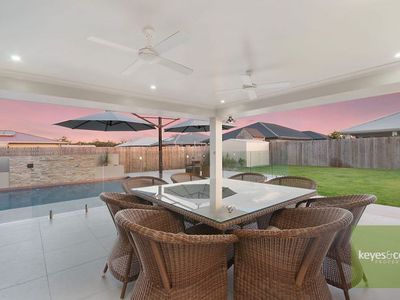 38 Ashmore Crescent, Burdell