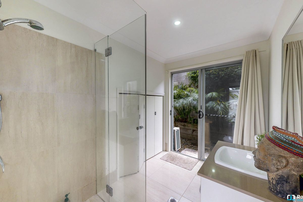 25 Myles Street, Tewantin