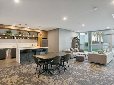 1009 / 63 Adelaide Terrace, East Perth