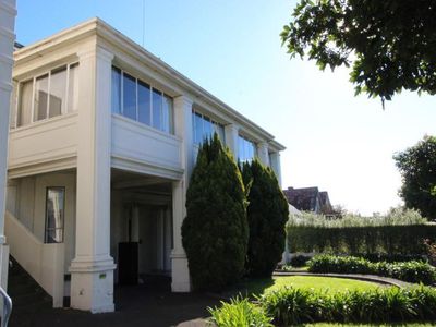 5 / 272 Latrobe Terrace, Newtown