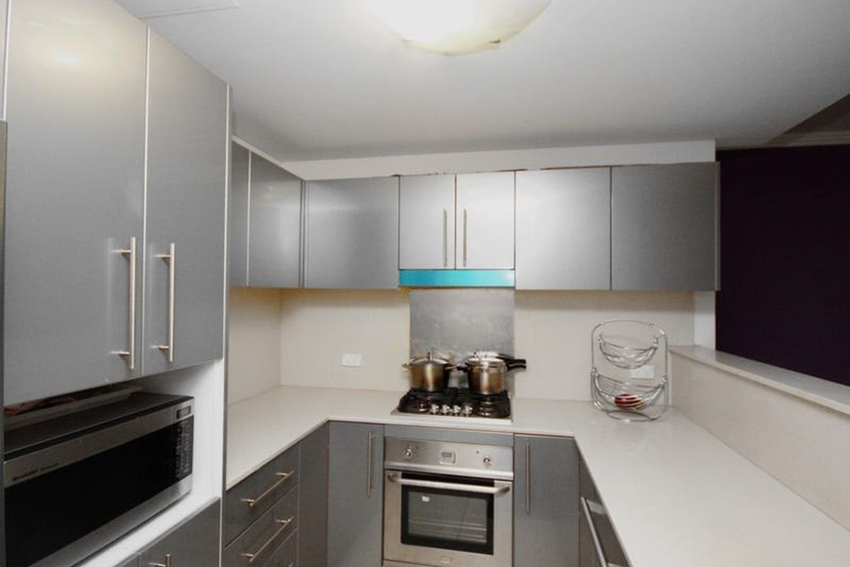 D106 / 27-29 George Street, North Strathfield
