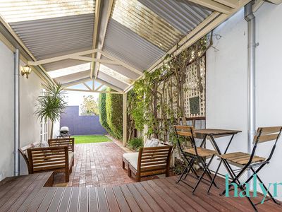 89 Scarborough Beach Road, Mount Hawthorn