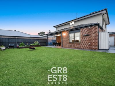 4 ERINDALE STREET, Cranbourne West