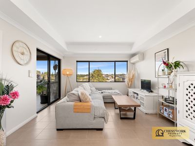 4 / 4 Burnley Way, Butler