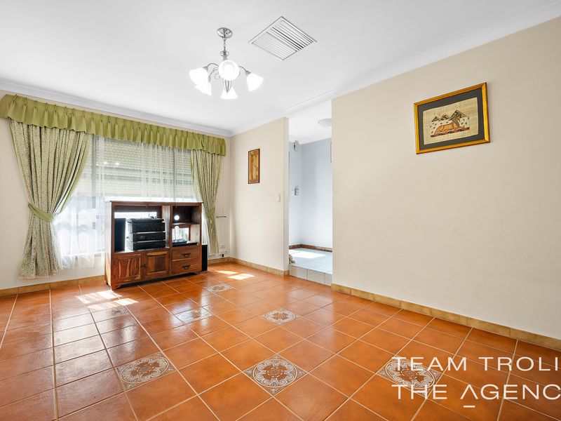 11 Hobley Way, Spearwood