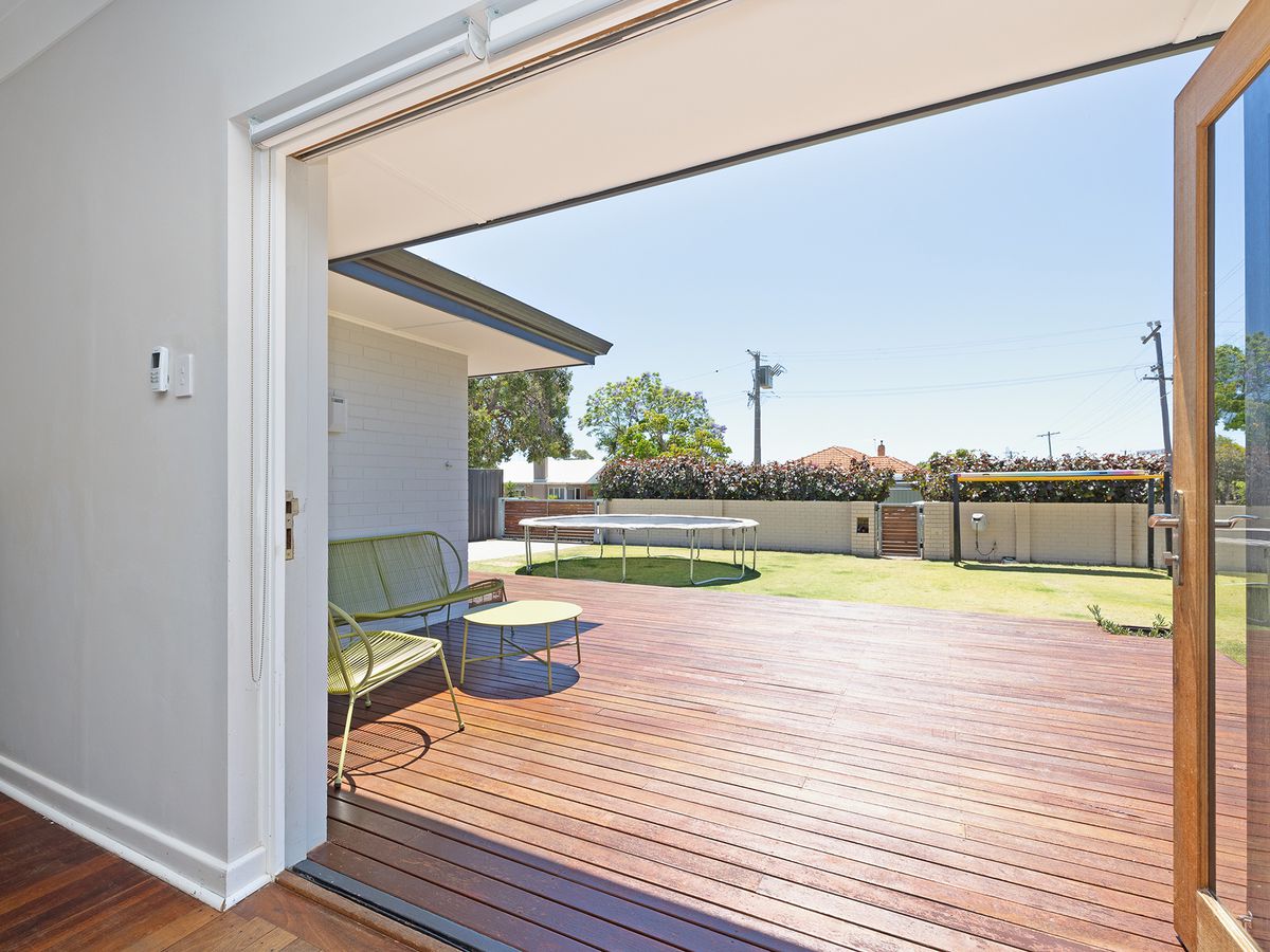 27 Thorsager Street, Coolbellup