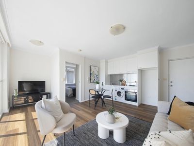 7 / 2 Pozieres Avenue, Elwood