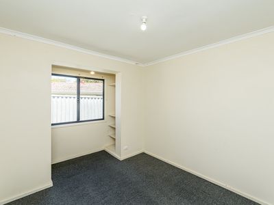 4 Miamba Court, Karawara