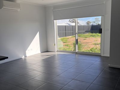 20 Resistant Road, Tatura