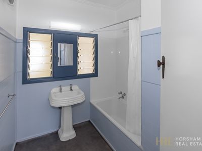 2 Bell Street, Nhill