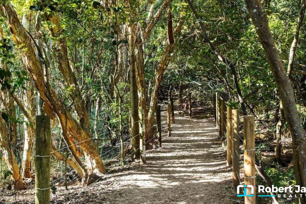 10 Spinnaker Drive, Mount Coolum