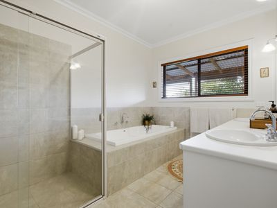 1119 Moe-Willow Grove Road, Willow Grove