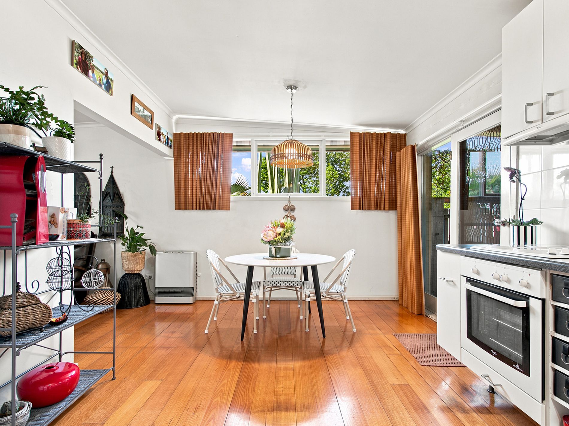 13 Weir Street, Sale