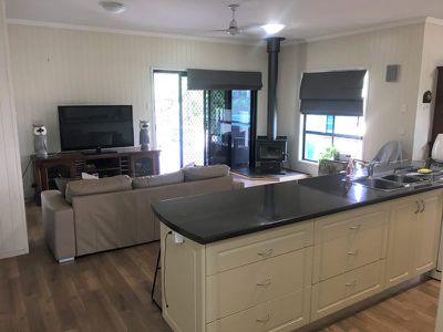 33 Sonaree Drive, Kingaroy