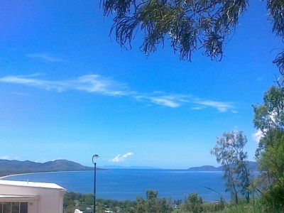 1 Seaview Court, Castle Hill